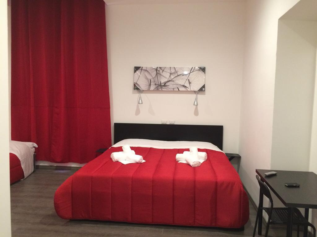 Отель The Roma House Экстерьер фото
