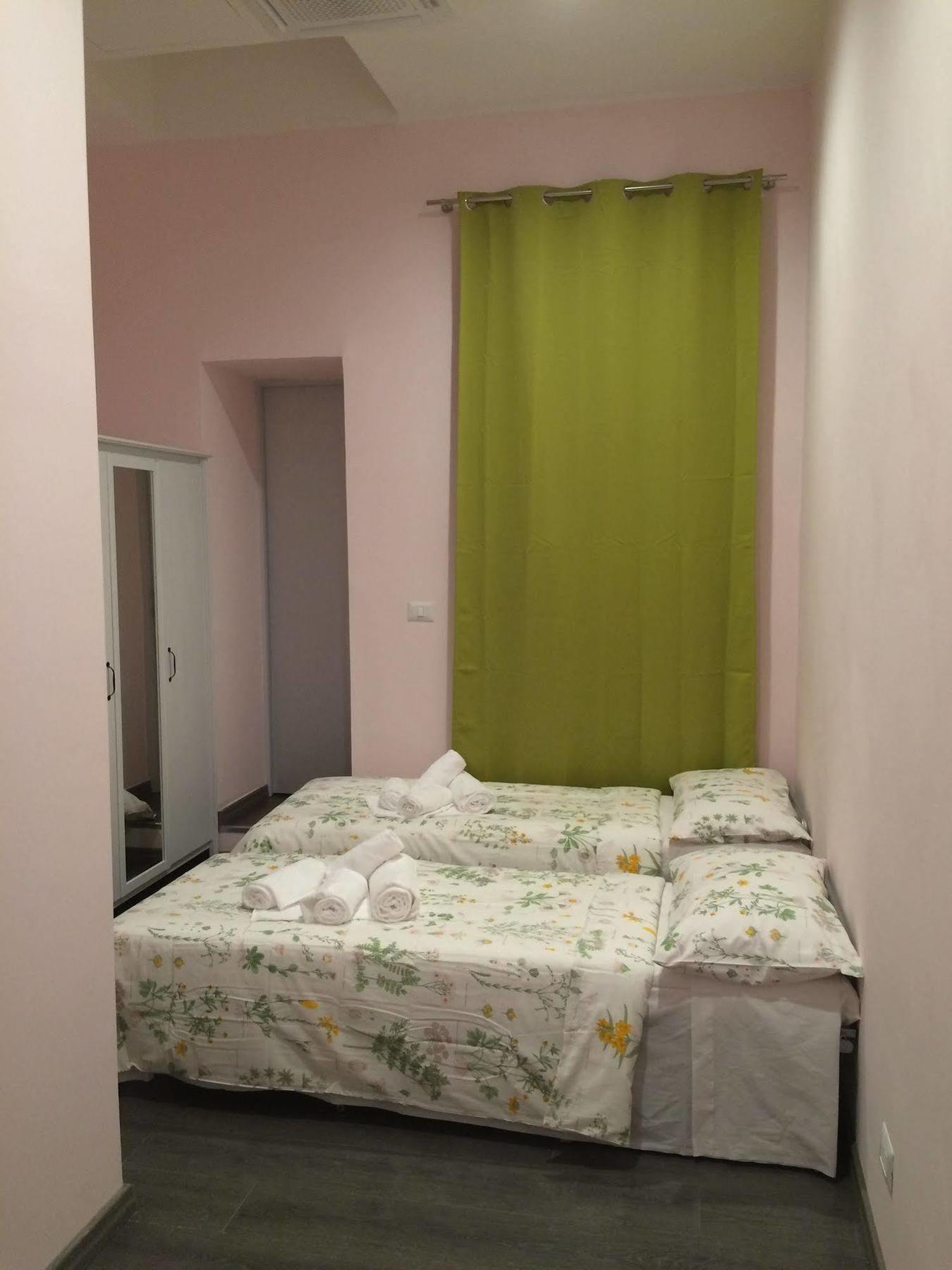 Отель The Roma House Экстерьер фото